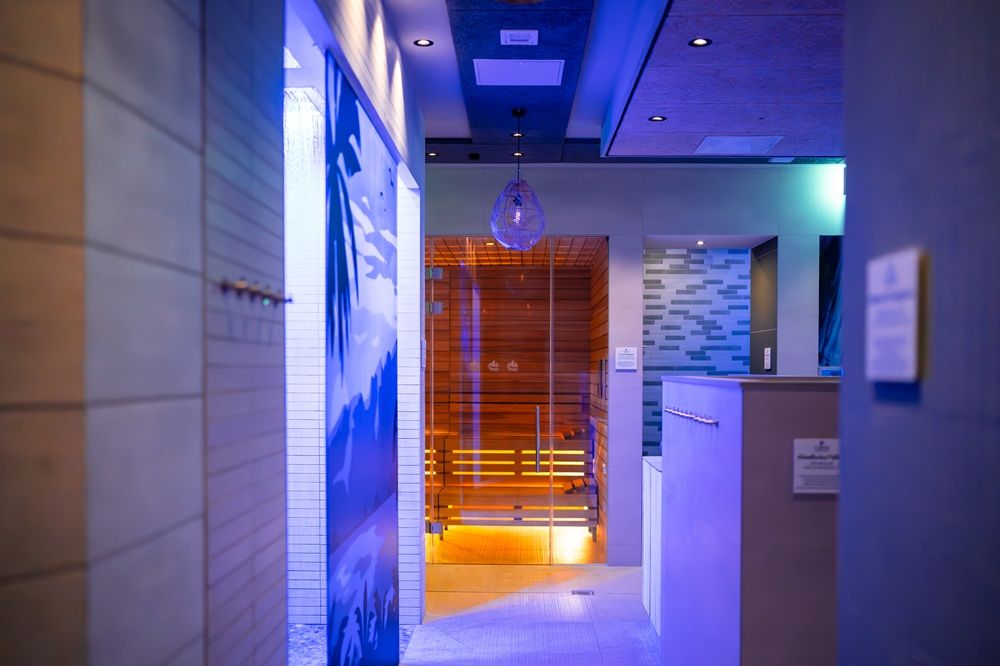 Sparundgang im 20 Stories - Sauna & Spa